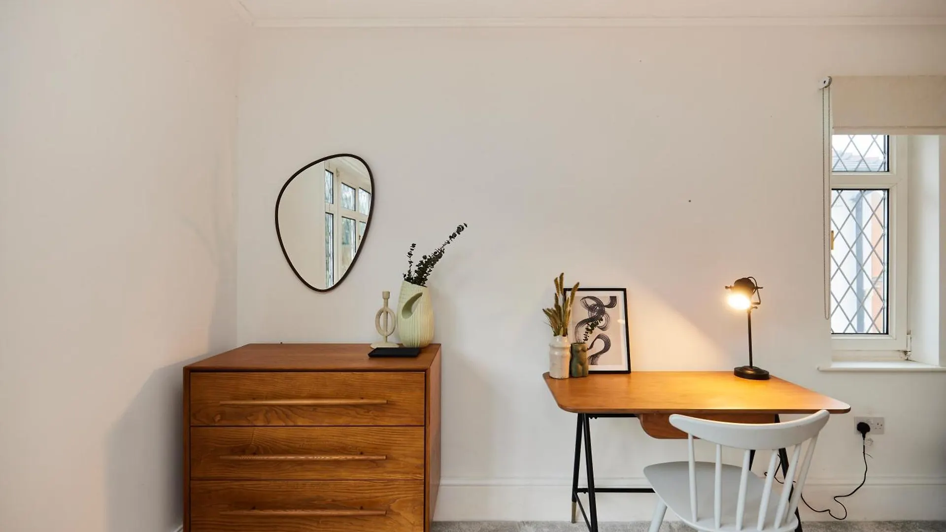 The Redbridge Sanctuary - Spacious 3Bdr House With Garden London