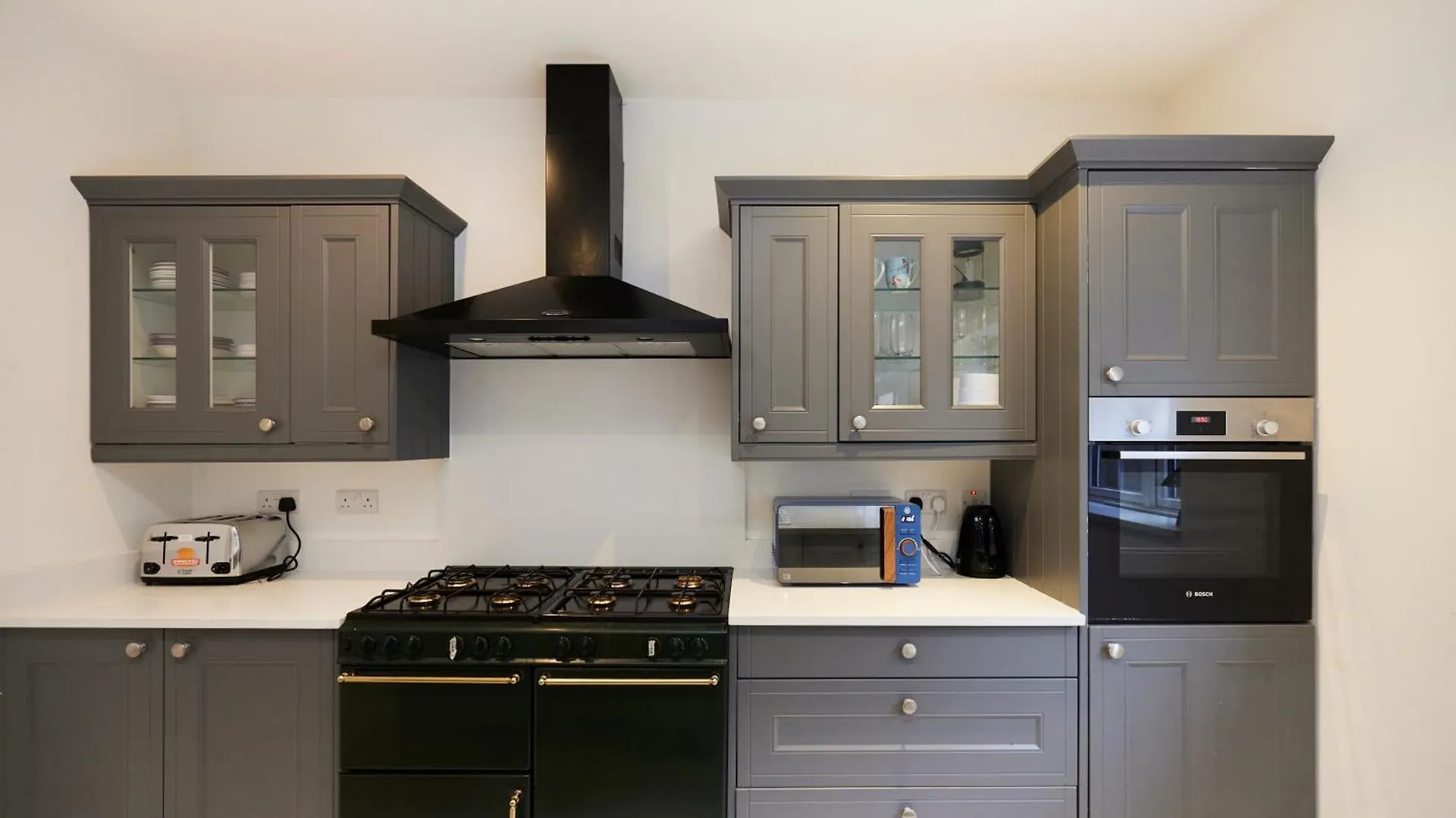 The Redbridge Sanctuary - Spacious 3Bdr House With Garden Londres