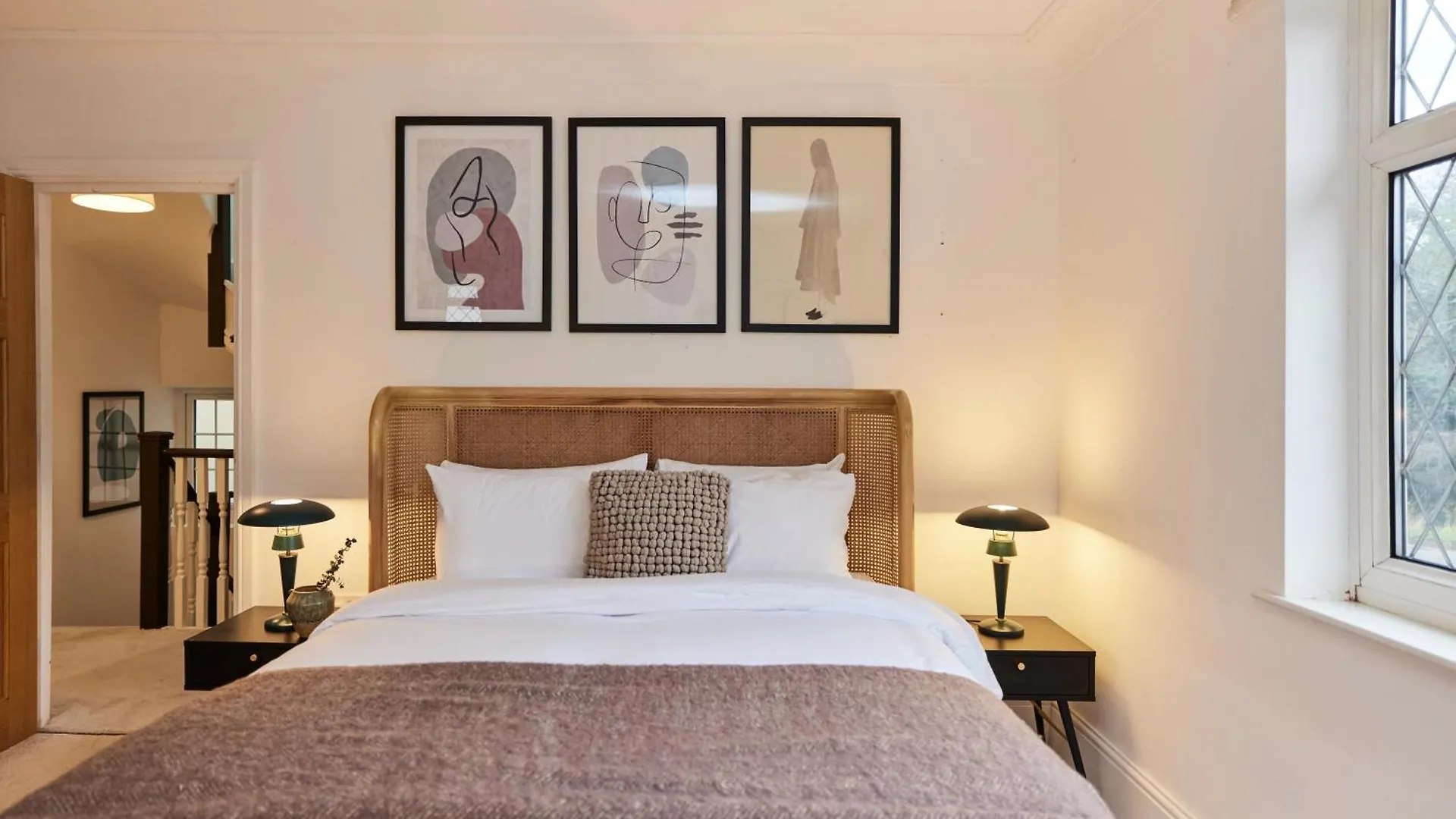 The Redbridge Sanctuary - Spacious 3Bdr House With Garden Londres Appartement